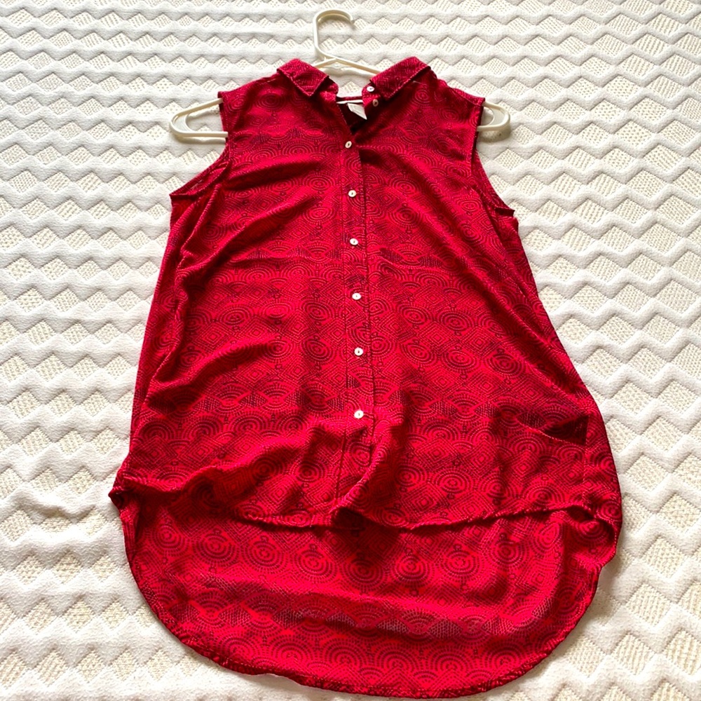 Red tank